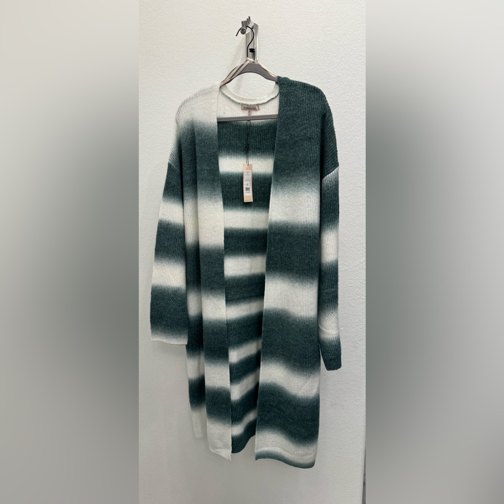 NWT BCBGeneration long cardigan size XL